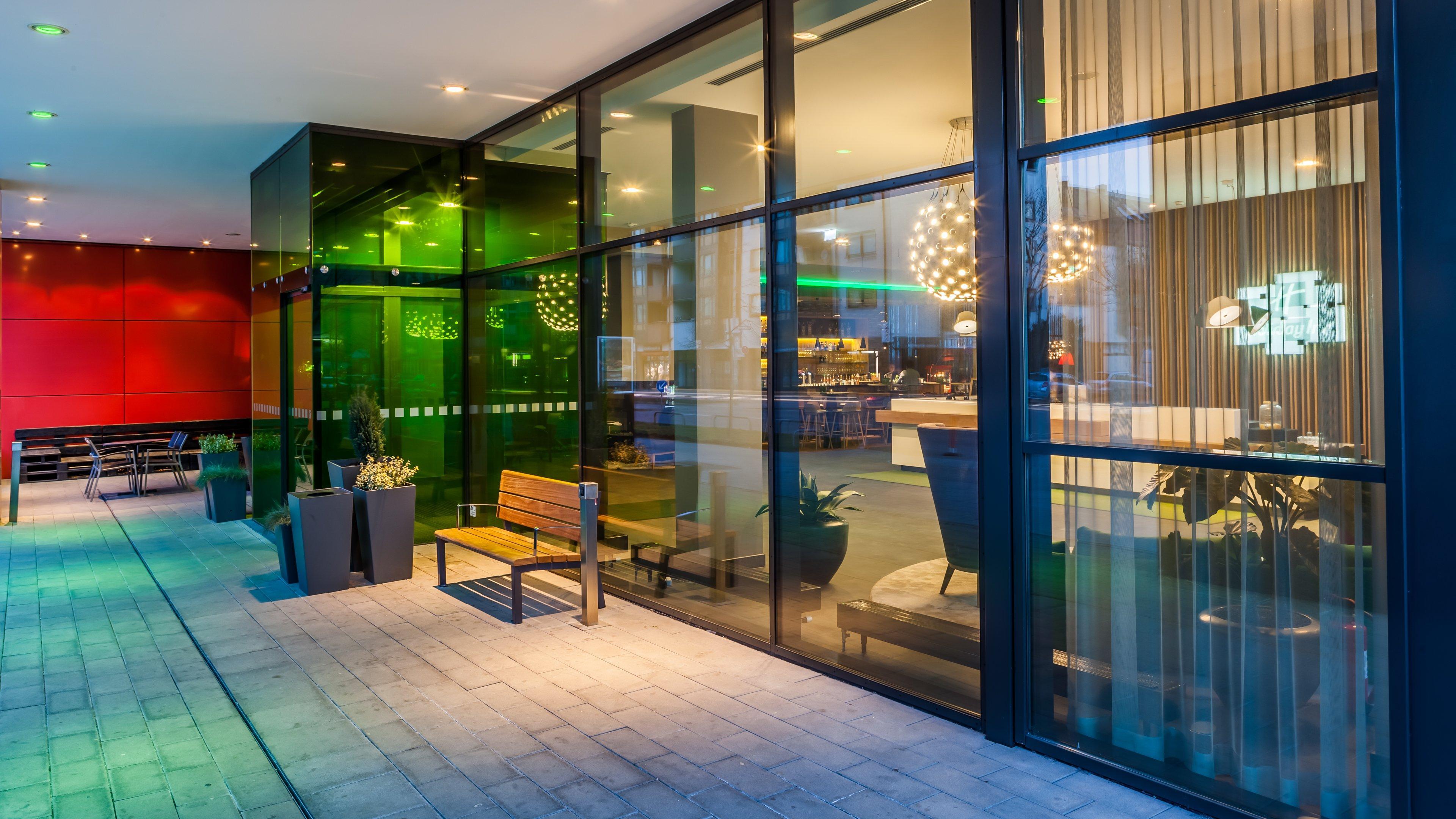 Holiday Inn Munich Westpark Exterior foto